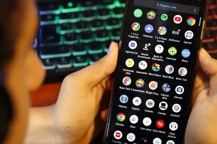 AGU se reúne com Discord e cobra proteção de crianças na plataforma