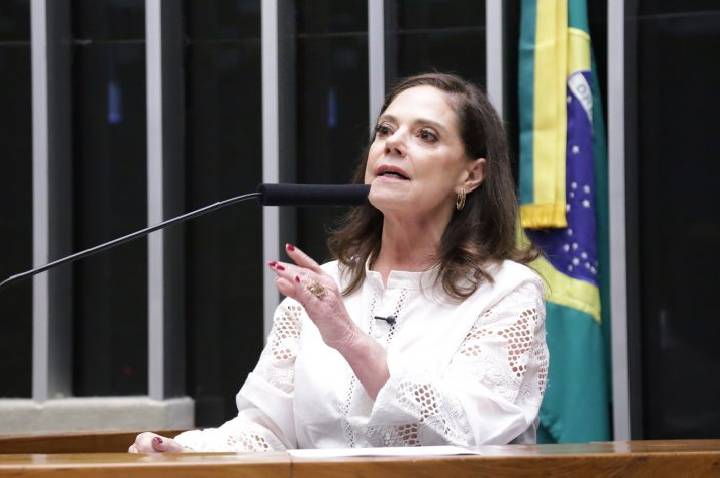 Câmara aprova reajuste anual de custas da Justiça do Trabalho