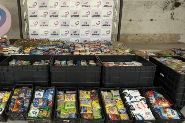 Fundo Social de Atibaia recebe 2,7 toneladas de alimentos arrecadados na 44ª Festa de Flores e Morangos