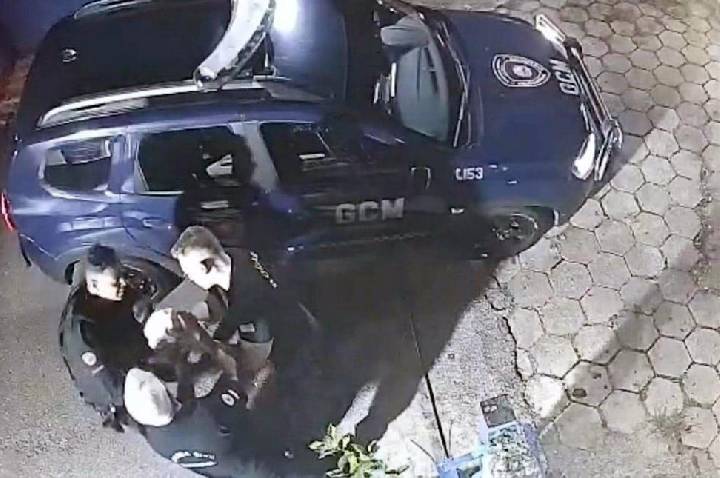 GCM de Atibaia presta socorro e ajuda a salvar bebê de 11 dias que havia se engasgado