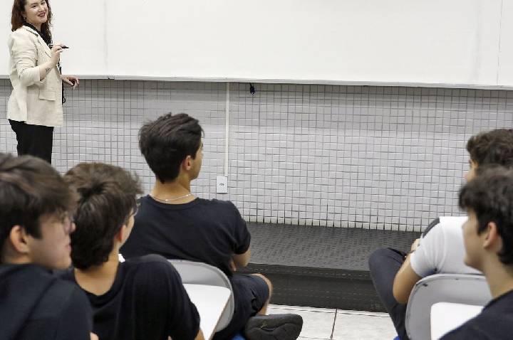 Mais de 625 mil pessoas fazem a Prova Nacional Docente neste domingo