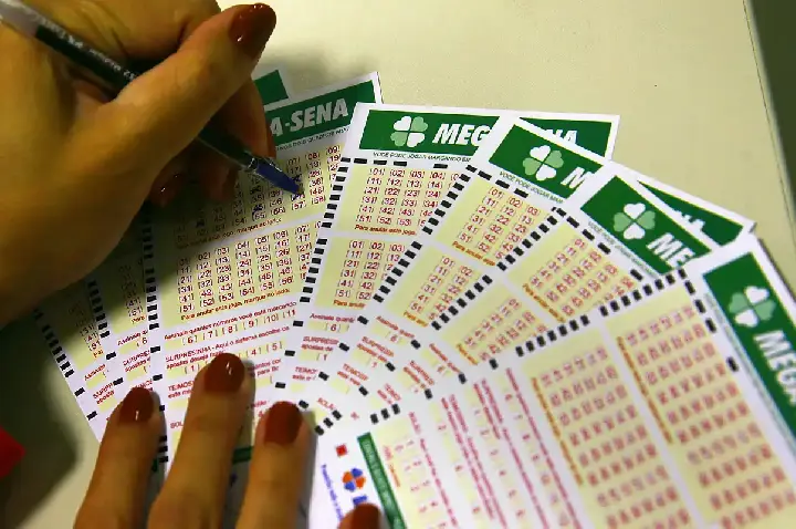 Mega-Sena acumula para R$ 82 milhões; confira os números sorteados