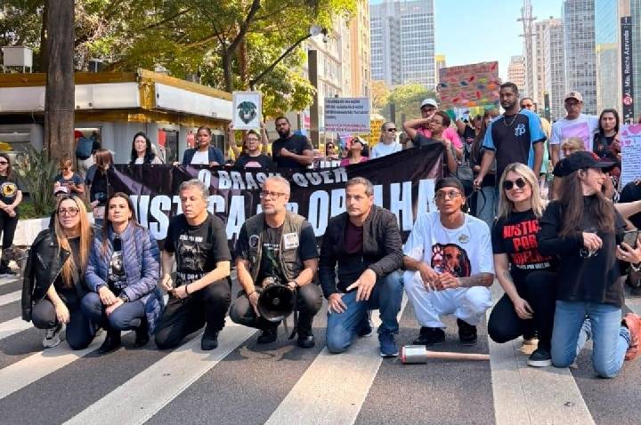 ONG de Atibaia é destaque em manifestação na avenida Paulistas