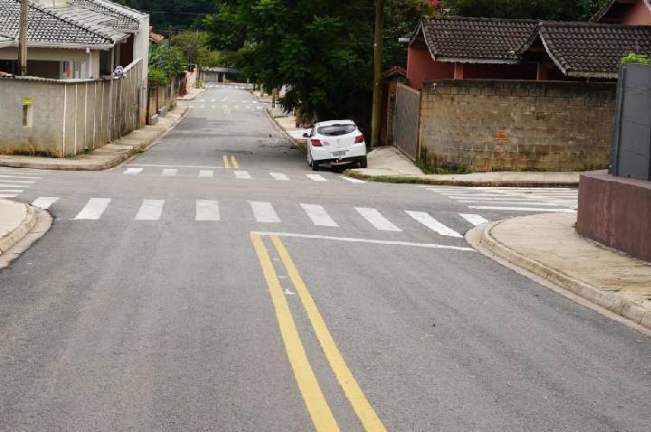 Prefeitura entrega obra de infraestrutura e pavimentação no Jardim Maracanã