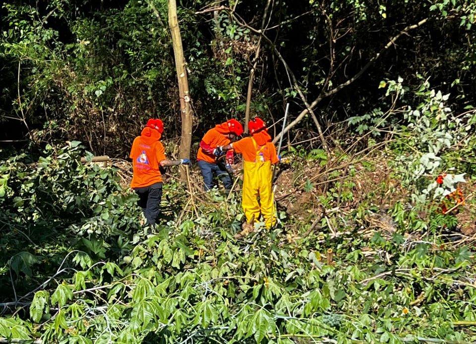 Ação conjunta garante segurança e limpeza nas margens do Córrego do Cerejeiras