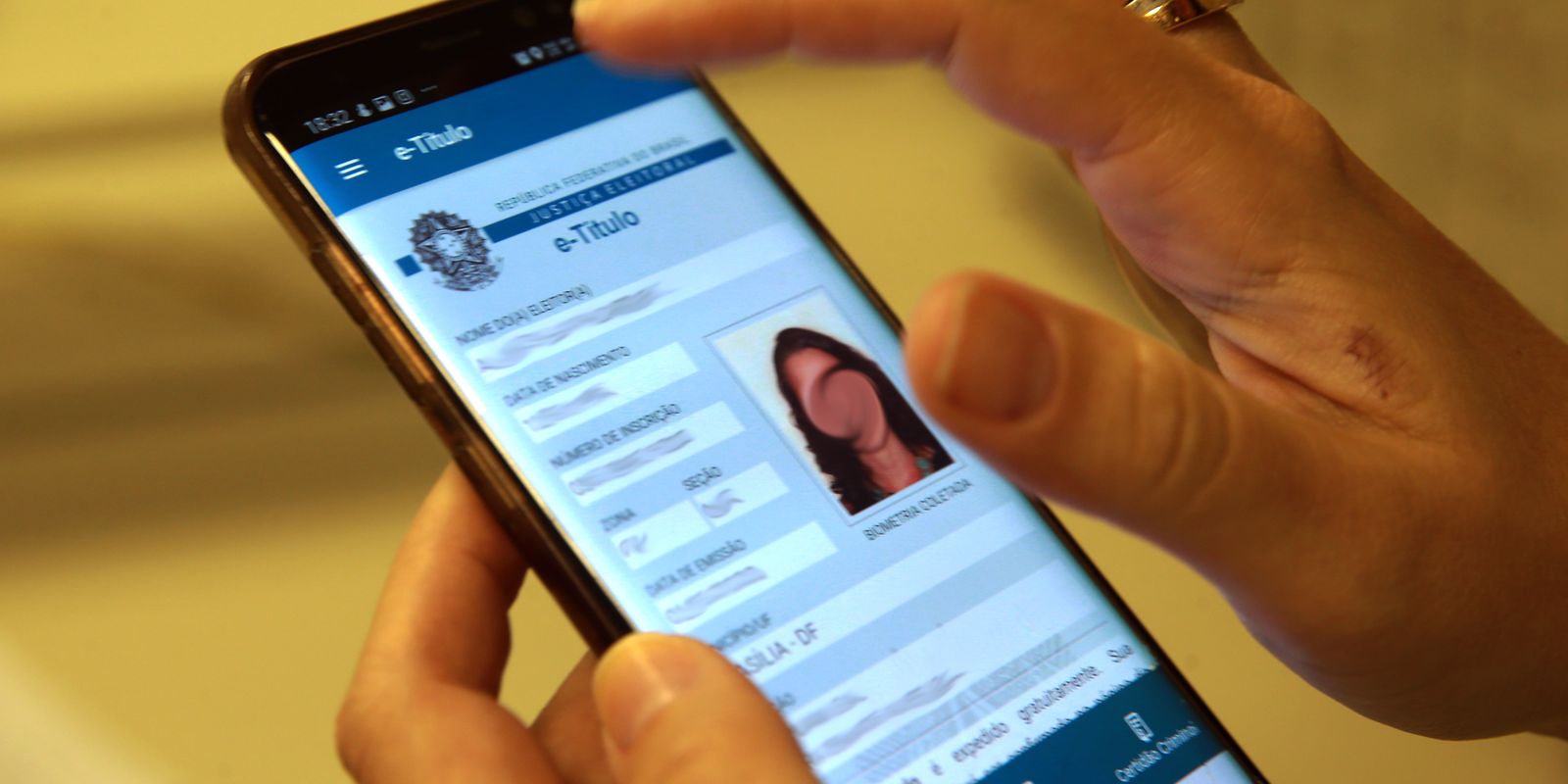 TRE-RJ promove mutirão para eleitores regularizar título